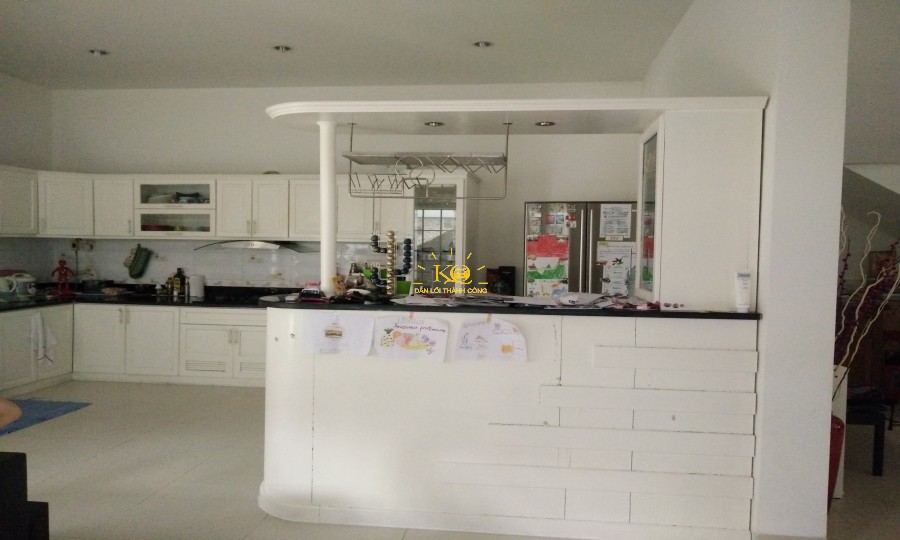 Bếp thiết kế hiện đại, tiện nghi. Bếp thiết kế hiện đại, tiện nghi.