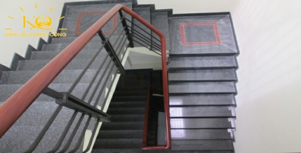 Cầu thang. Cầu thang.