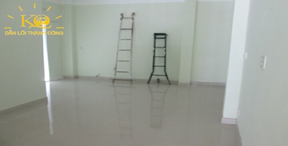 Diện tích trống tầng lầu. Diện tích trống tầng lầu.