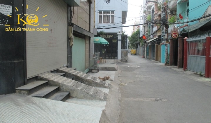 Đường vào nhà rộng Đường vào nhà rộng