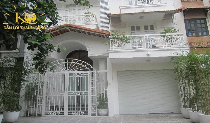 Mặt trước nhà thông thoáng Mặt trước nhà thông thoáng