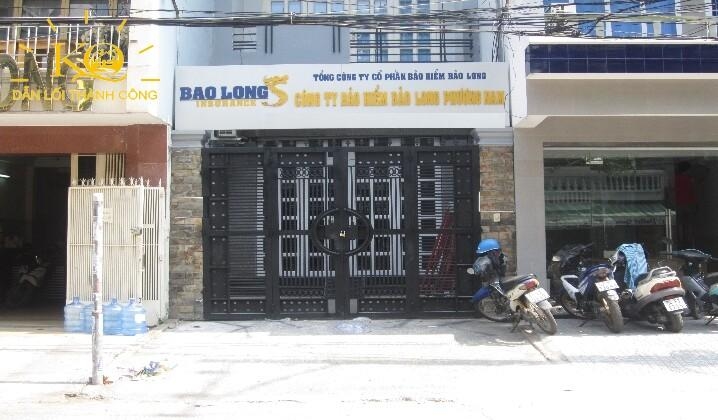 Mặt trước rộng, thoáng Mặt trước rộng, thoáng