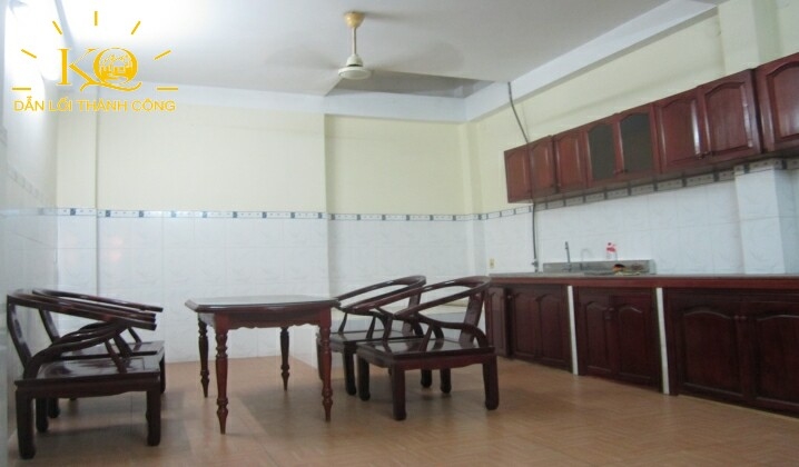 Gian bếp sạch sẽ, tiện nghi.  Gian bếp sạch sẽ, tiện nghi.