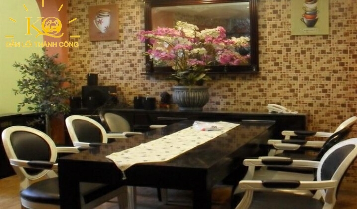 Cho thuê nhà nguyên căn, nội thất sang trọng. Cho thuê nhà nguyên căn, nội thất sang trọng.