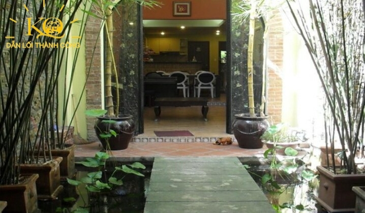 Cho thuê nhà đường Lê Quang Định, không gian mát mẻ. Cho thuê nhà đường Lê Quang Định, không gian mát mẻ.