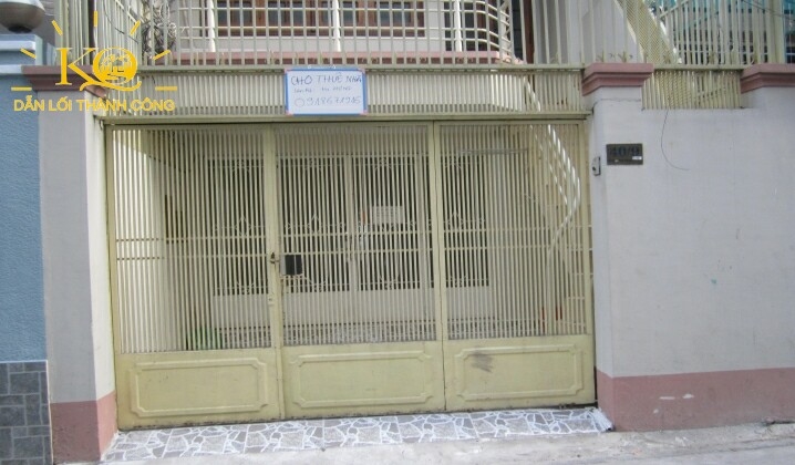 Phía trước căn nhà, an toàn phía trước căn nhà, an toàn