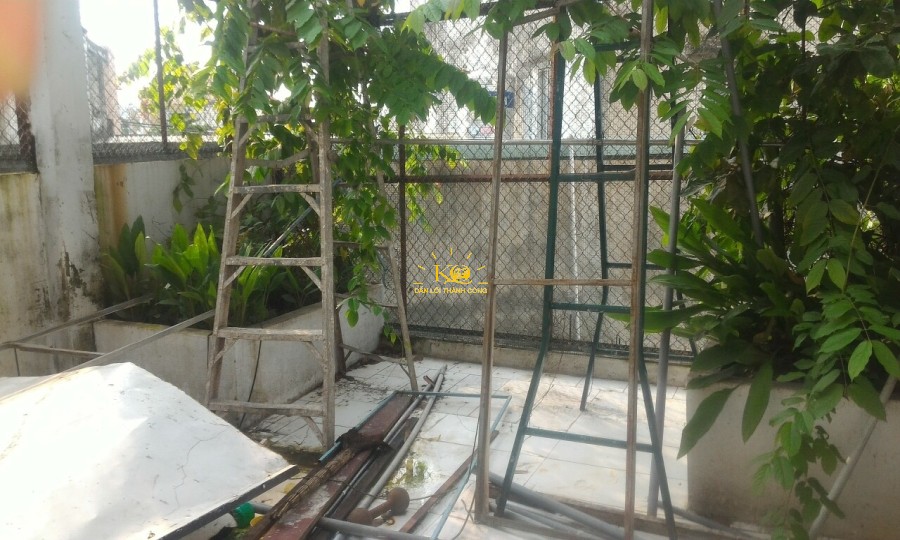 Khuôn viên nhà Khuôn viên nhà