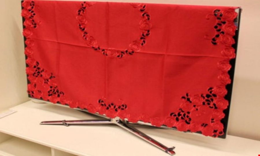 Nên che phủ mặt tivi khi đặt trong phòng ngủ Nên che phủ mặt tivi khi đặt trong phòng ngủ