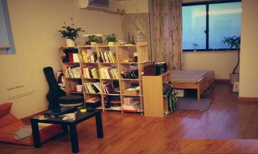 Căn phòng trọ có cửa sổ là sự lựa chọn hàng đầu. Căn phòng trọ có cửa sổ là sự lựa chọn hàng đầu.