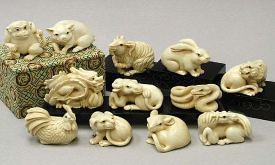 Không nên đặt vật phẩm có hình con giáp kỵ bản mệnh của chủ nhân Không nên đặt vật phẩm có hình con giáp kỵ bản mệnh của chủ nhân