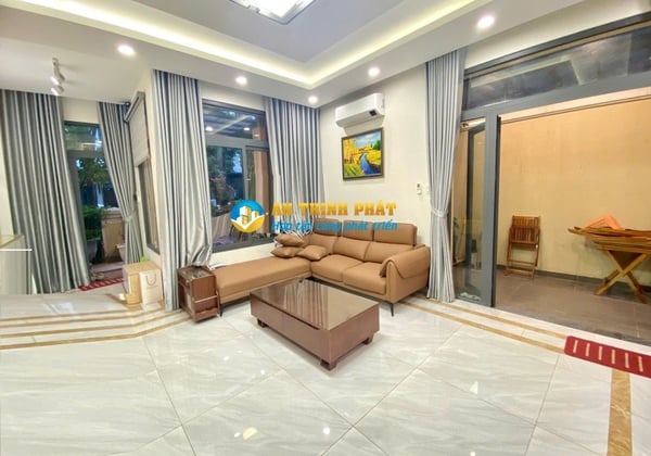 Cho Thuê Biệt Thự Verosa Park Khang Điền 4PN Full Nội Thất