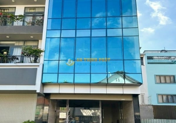 CHO THUÊ BUILDING QUẬN 2 MẶT TIỀN VÀNH ĐAI TÂY HẦM 4 LẦU