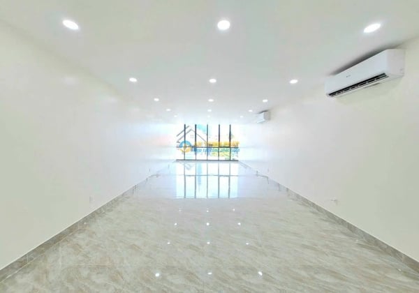 CHO THUÊ BUILDING QUẬN 2 MẶT TIỀN VÀNH ĐAI TÂY HẦM 4 LẦU