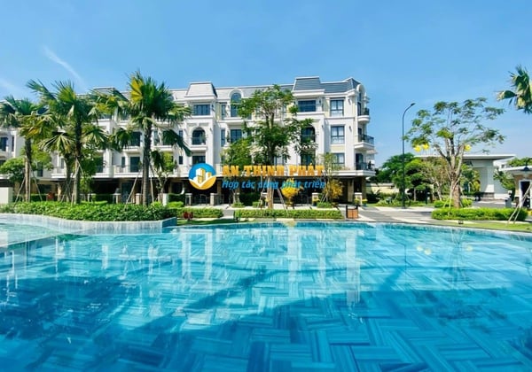 Cho Thuê Biệt Thự Verosa Park Khang Điền 4PN Full Nội Thất