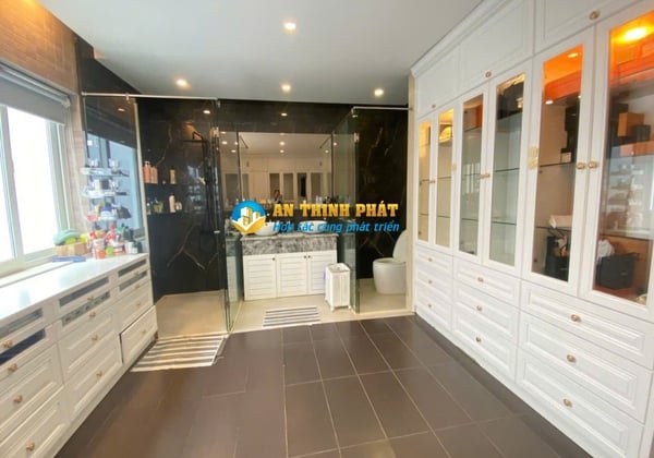 Cho thuê nhà làm văn phòng KDC Khang An Quận 9 diện tích 6x21m 3 lầu