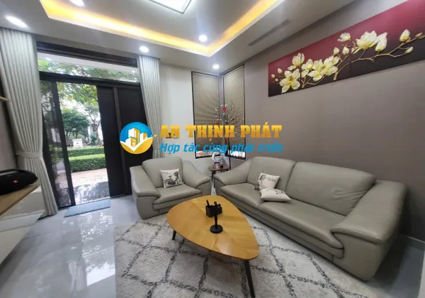Cho Thuê Nhà Khu Compound Song Lập Lucasta Quận 9