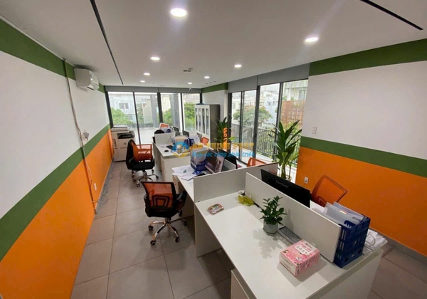 CHO THUÊ NHÀ VĂN PHÒNG GẦN ĐỖ XUÂN HỢP - LAKEVIEW CITY