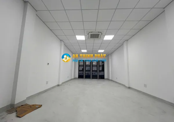 Cho Thuê Nhà Văn Phòng Mới 100% Ngay Chung cư Bình Minh Lương Định Của