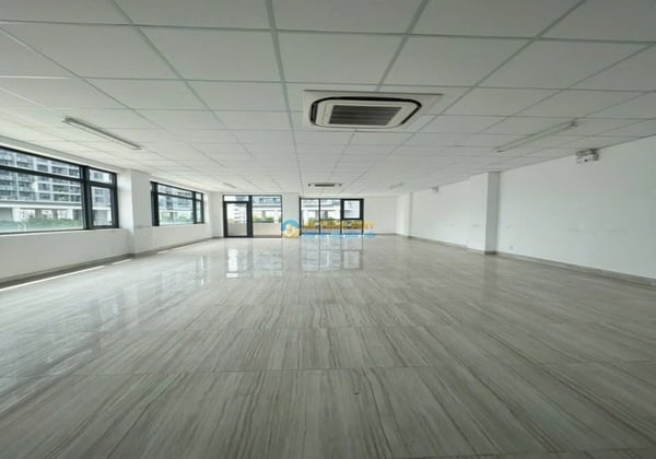 CHO THUÊ TÒA NHÀ BÁT NÀN QUẬN 2 HẦM 7 LẦU