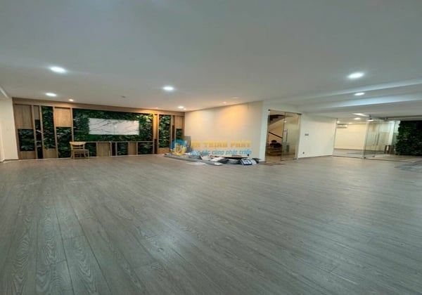 CHO THUÊ TÒA NHÀ QUẬN 2 MẶT TIỀN 33 PHAN BÁ VÀNH HẦM 6 LẦU