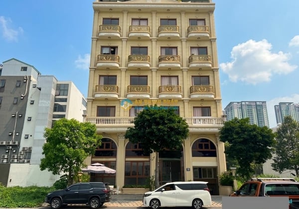 CHO THUÊ TÒA NHÀ QUẬN 2 MẶT TIỀN 33 PHAN BÁ VÀNH HẦM 6 LẦU