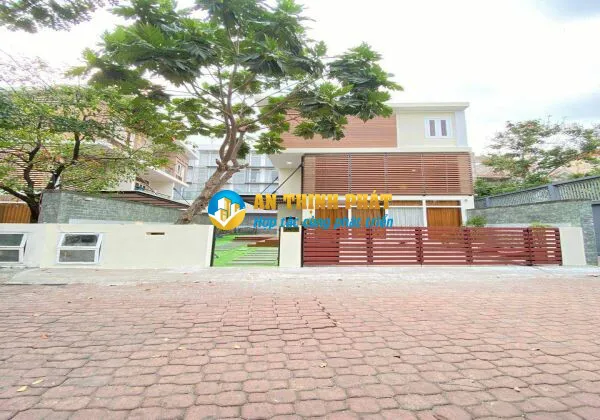 CHO THUÊ BIỆT THỰ 243 NGUYỄN VĂN HƯỞNG FULL NỘI THẤT HIỆN ĐẠI CẠNH BIS