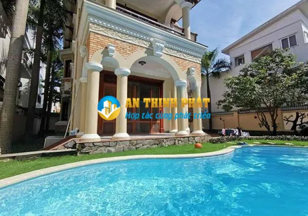CHO THUÊ BIỆT THỰ HỒ BƠI 204B NGUYỄN VĂN HƯỞNG GẦN TRƯỜNG QUỐC TẾ BIS