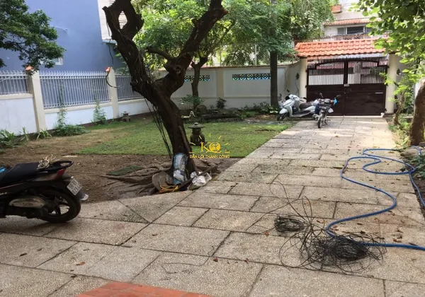 CHO THUÊ BIỆT THỰ QUẬN 2 ĐƯỜNG 10 TRẦN NÃO DT 387M2 GIÁ RẺ