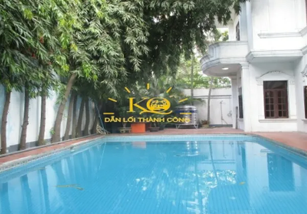 CHO THUÊ BIỆT THỰ QUẬN 2 ĐƯỜNG THẢO ĐIỀN, DTKV 900M2, DTXD 600M2, CÓ HỒ BƠI, SÂN RỘNG