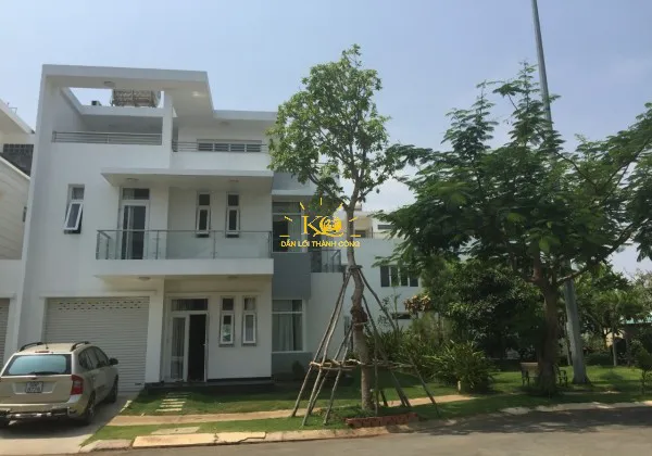 CHO THUÊ BIỆT THỰ VILLA PARK SÂN VƯỜN RỘNG NỘI THẤT ĐẦY ĐỦ DT 10x17m