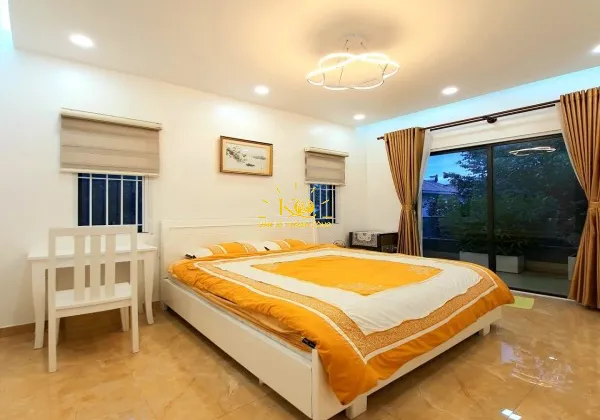 CHO THUÊ BIÊT THUEJ VALORA FUJI QUẬN 9 DT 169M2 NỘI THẤT ĐẸP