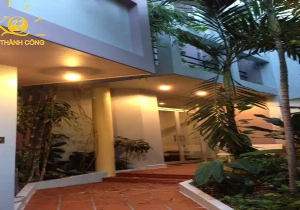 CHO THUÊ NHÀ QUẬN PHÚ NHUẬN ĐƯỜNG TRẦN CAO VÂN, DT: 12MX15M