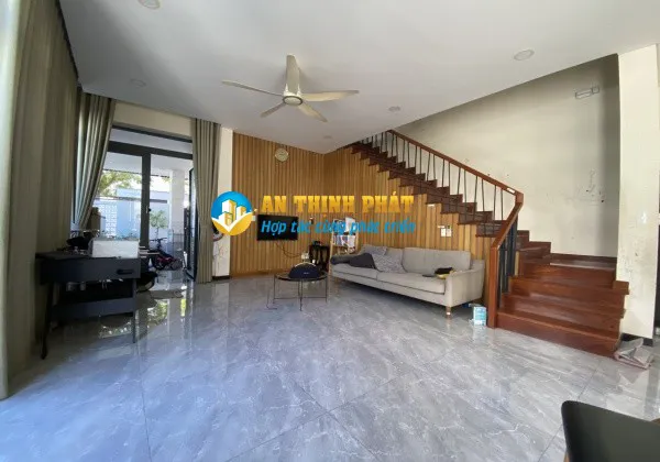 CHO THUÊ NHÀ KHANG AN FULL NỘI THẤT HIỆN ĐẠI LÀM VP NHÀ Ở