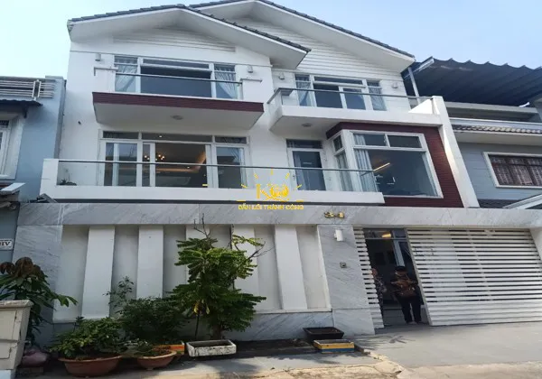 CHO THUÊ NHÀ PHƯỜNG AN PHÚ AN KHÁNH DT 8X20M FULL NỘI THẤT