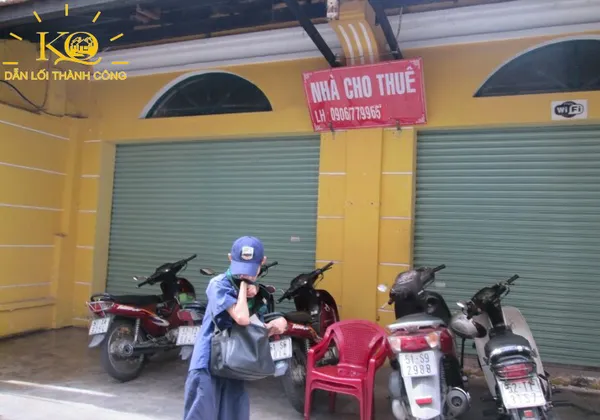 CHO THUÊ NHÀ QUẬN 1 ĐƯỜNG BÙI VIỆN, 8X20M, GIÁ 63TR