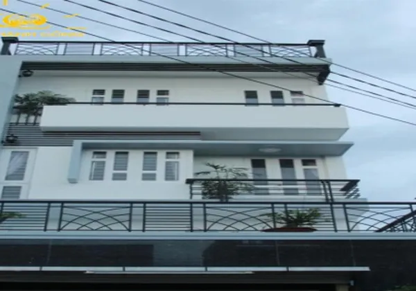 CHO THUÊ NHÀ QUẬN 2 APAK DT 4X20M, 1 HÂM, 1 TRỆT 3 LẦU.