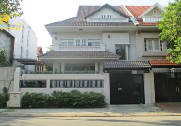 CHO THUÊ NHÀ QUẬN 2 ĐƯỜNG DƯƠNG VĂN AN; DT 10X20M