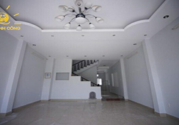 CHO THUÊ NHÀ QUẬN 2 ĐƯỜNG LƯƠNG ĐỊNH CỦA DT 100M2=5X20M, 19TR/TH