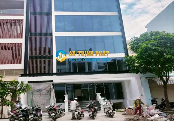 CHO THUÊ NHÀ QUẬN 2 ĐƯỜNG TRẦN LỰU SÀN SUỐT VP