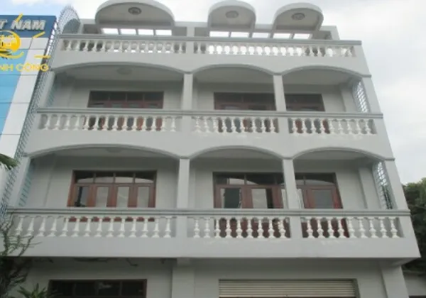 CHO THUÊ NHÀ QUẬN 2 ĐƯỜNG TRẦN NÃO DT 10X20M