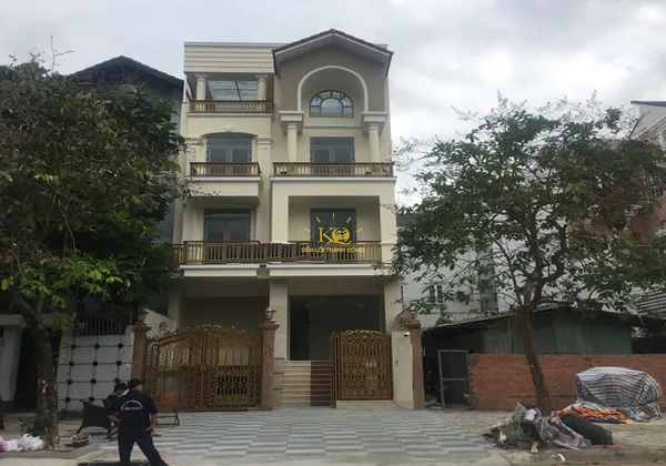 CHO THUÊ NHÀ QUẬN 2 HIỆN ĐẠI, DT 8X21M, HẦM TRỆT 3 LẦU
