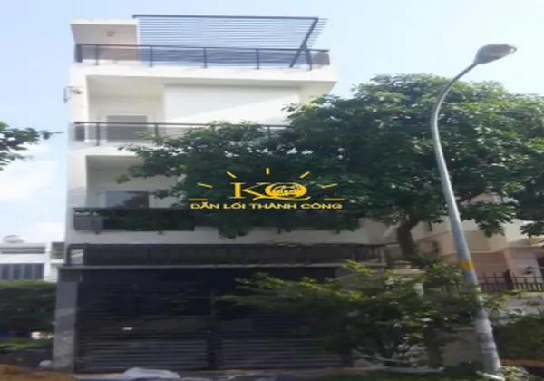 CHO THUÊ NHÀ QUẬN 2 KHU APAK, 1 HẦM 1 TRÊT 2 LẦU VÀ SÂN THƯỢNG, 4X20 GIÁ CHỈ 22TR
