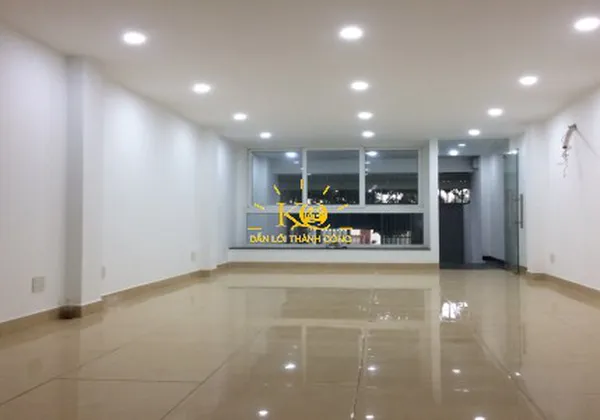 CHO THUÊ NHÀ QUẬN 2 SAU METRO, DT 320M2, SÀN VĂN PHÒNG.