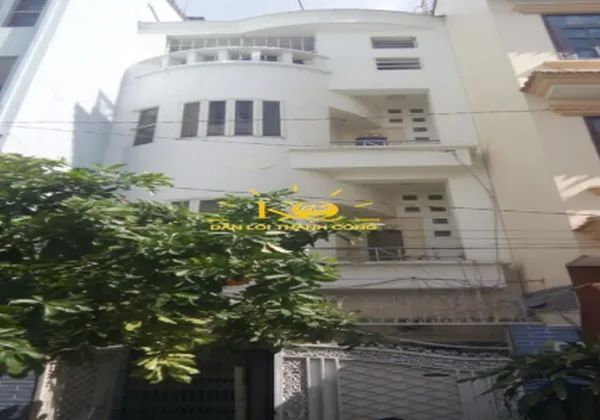 CHO THUÊ NHÀ QUẬN BÌNH THẠNH ĐƯỜNG BẠCH ĐẰNG DT 4,2X20M. TRỆT 2 LẦU SÂN THƯỢNG.