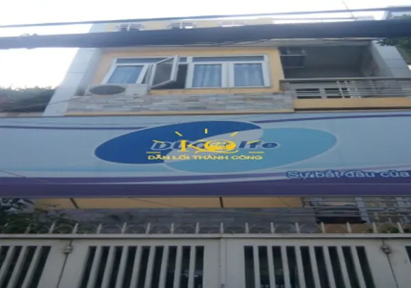 CHO THUÊ NHÀ QUẬN BÌNH THẠNH ĐƯỜNG D1 DT 4X21 MẶT TIỀN GIÁ 1000USD