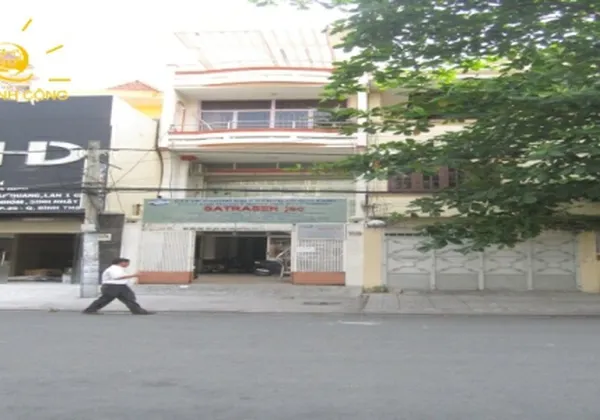 CHO THUÊ NHÀ QUẬN BÌNH THẠNH ĐƯỜNG D3 DT: 4M*20M