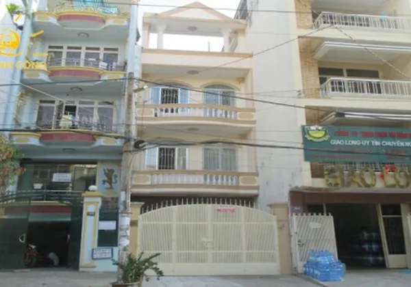 CHO THUÊ NHÀ QUẬN BÌNH THẠNH ĐƯỜNG D5 DT: 4.2M*20M