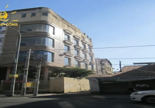 CHO THUÊ NHÀ QUẬN BÌNH THẠNH ĐƯỜNG HOÀNG HOA THÁM DT: 9M*20M