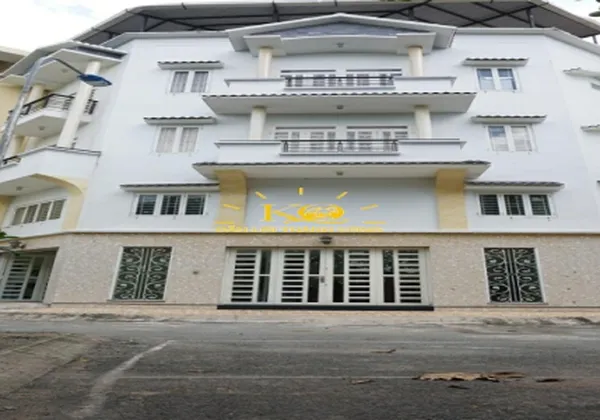 CHO THUÊ NHÀ QUẬN BÌNH THẠNH ĐƯỜNG NGUYỄN XÍ DT SÀN 60M2. TRỆT 3 LẦU