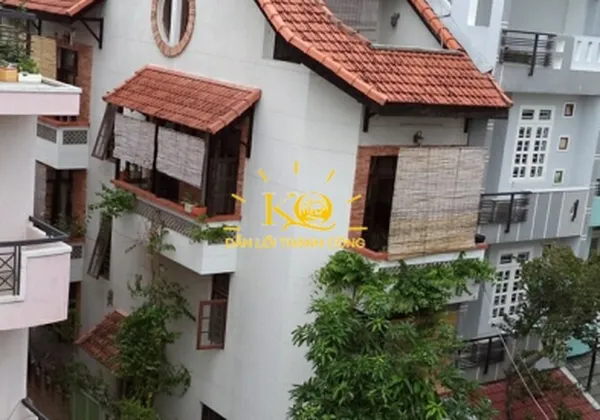 CHO THUÊ NHÀ QUẬN BÌNH THẠNH KHU D, 1 TRỆT + 3 LẦU, CÓ NỘI THẤT, VỊ TRÍ GẦN CẦU SÀI GÒN